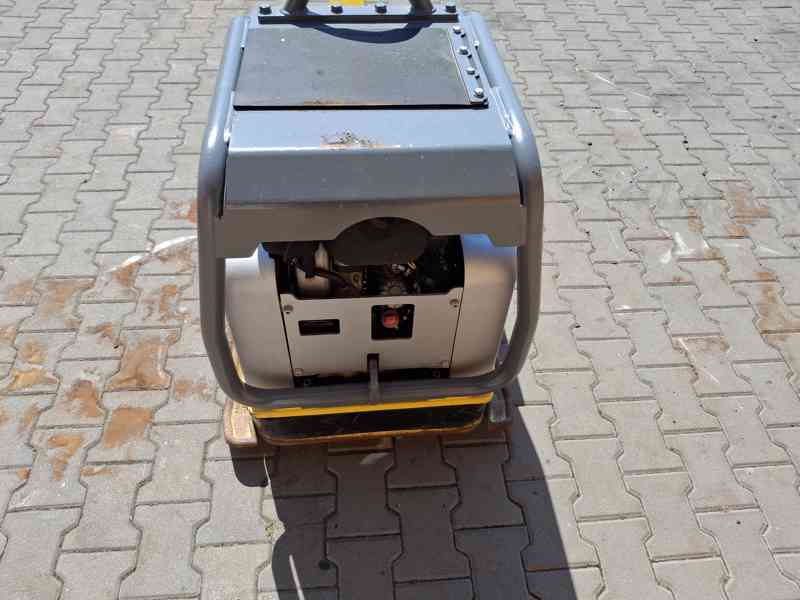 Vibrační deska Wacker Neuson DPU 6555, 490 kg, 65 kN, r. 22 - foto 4
