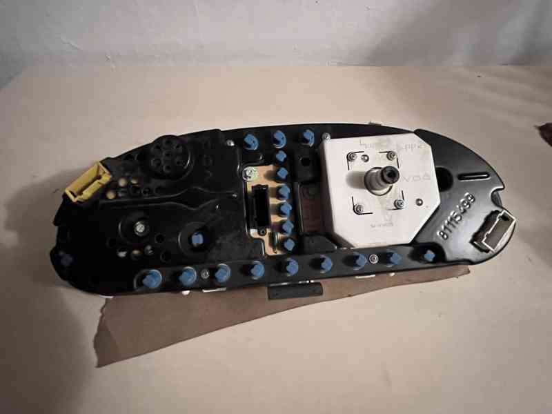 Přístrojovka ŠKODA FELICIA 1.3 Facelift - foto 8