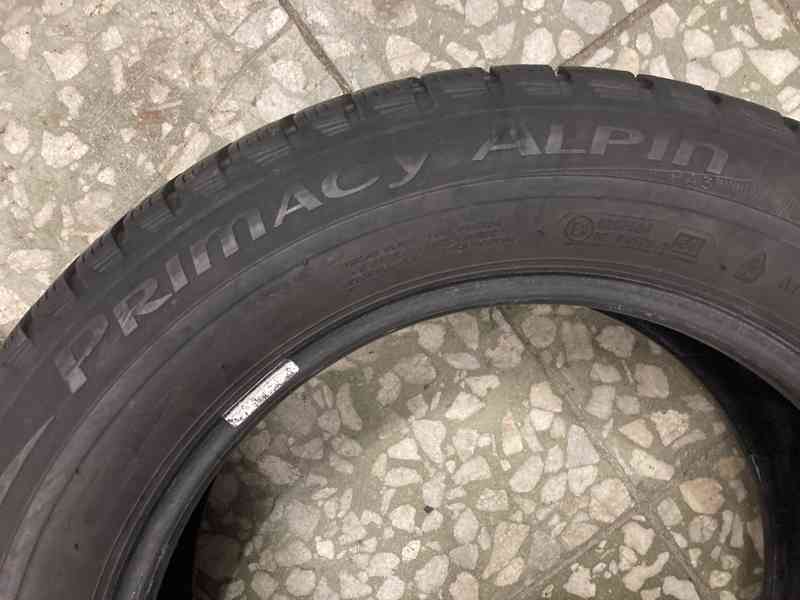2 kusy zimní pneu Michelin 205/60/16 - 6mm - foto 6