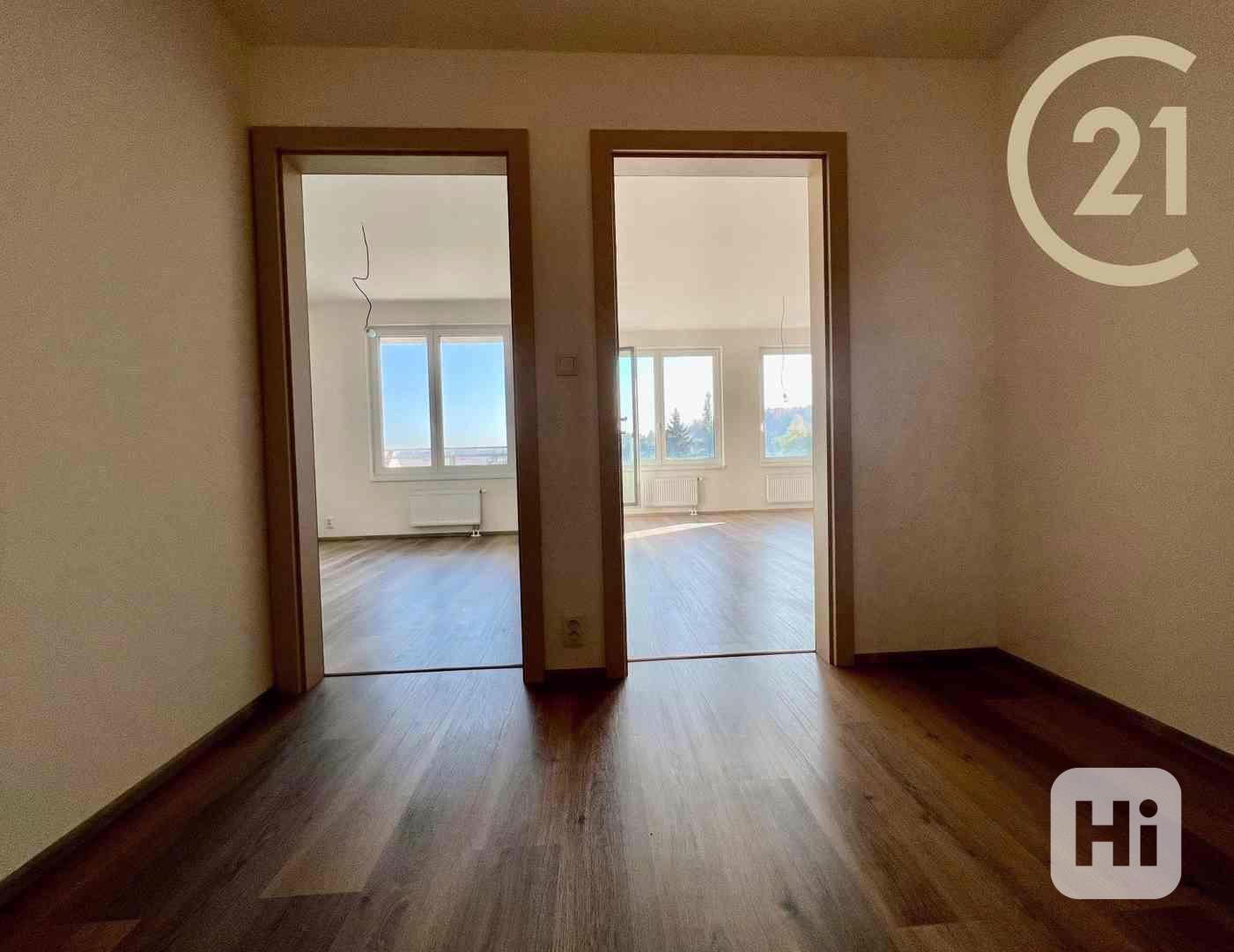 Prodej bytu 2+KK v novostavbě s terasou, 63 m2, Praha-Vysočany - foto 1