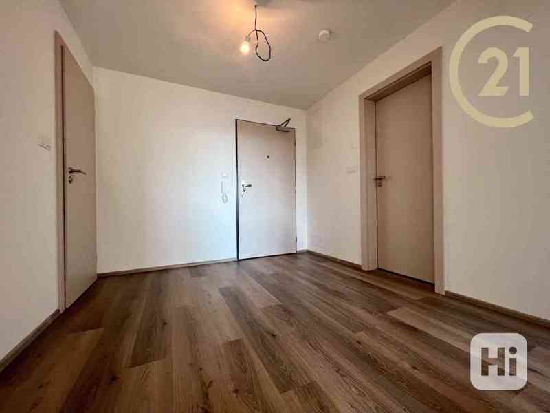 Prodej bytu 2+KK v novostavbě s terasou, 63 m2, Praha-Vysočany - foto 13