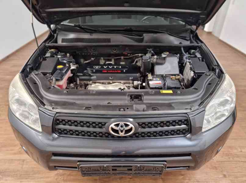 Toyota RAV 4 2.0i 4x4 Sol benzín 112kw - foto 8