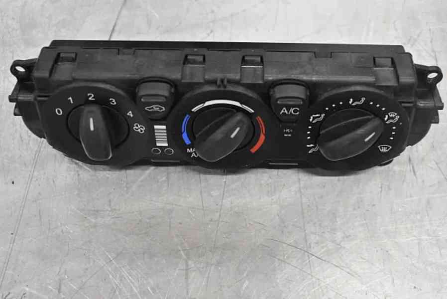 FORD TRANSIT MK8 GK2T-15604-FAF modul BCM - foto 8