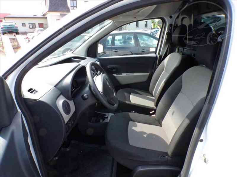 Dacia Dokker 1,6 i koupeno v ČR-DPH - foto 6