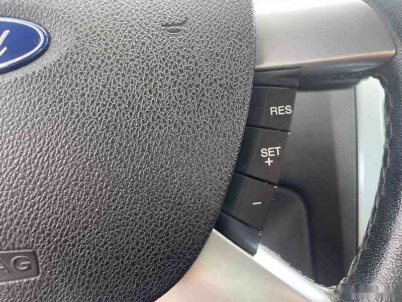 Ford Focus, 2,0 107kW, KABRIO - foto 15