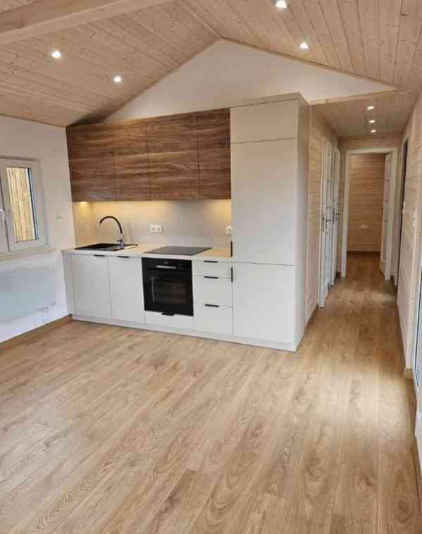 Moderní malý dům, uvnitř kompletně dokončený - foto 11