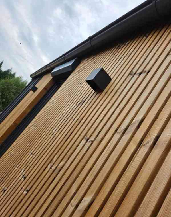 Moderní malý dům, uvnitř kompletně dokončený - foto 8