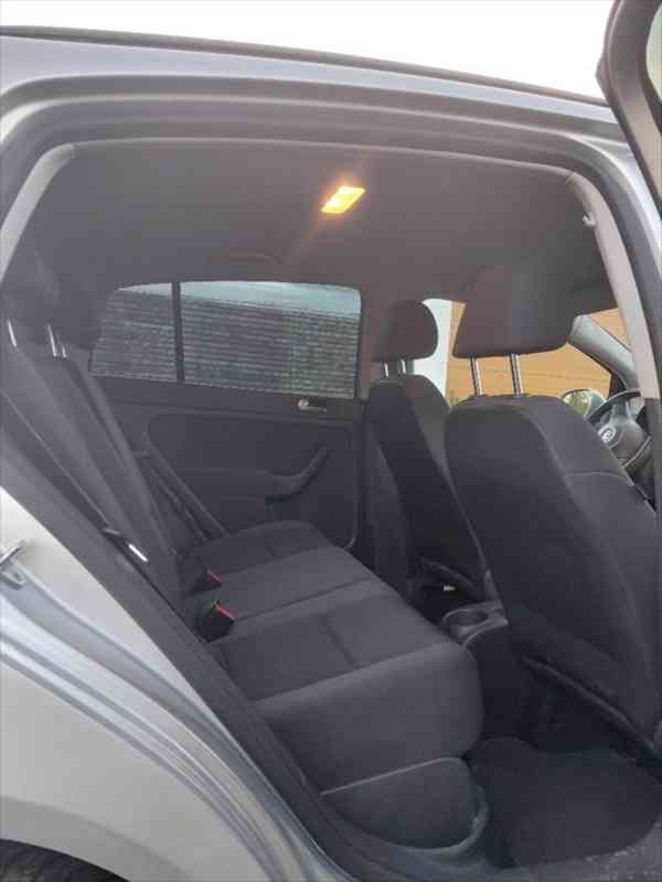 Volkswagen Golf 1,6   TDI, 2010 - foto 7