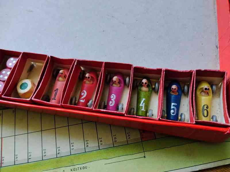 Hrou dobrým motoristou, TOFA - foto 3