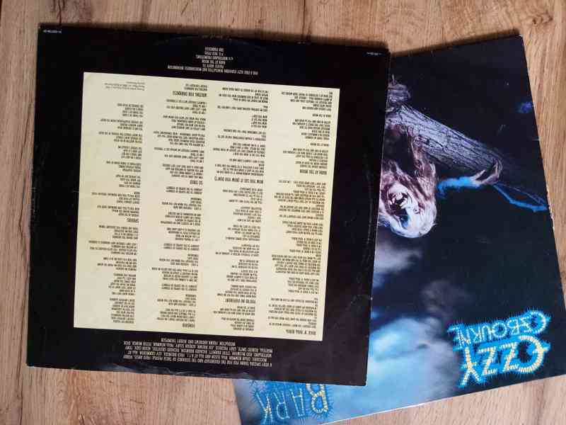 OZZY OSBOURNE - BARK AT THE MOON. - foto 3