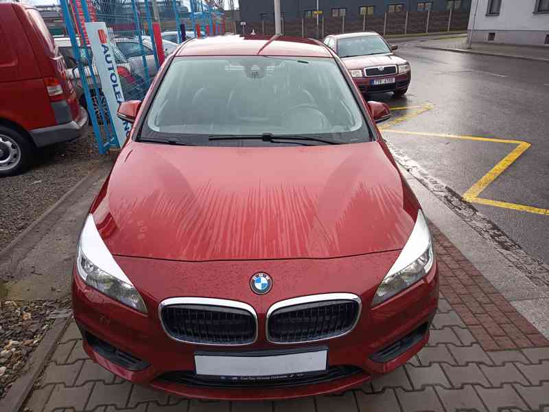 BMW 218i Active Touter ČR 78tkm  - foto 3