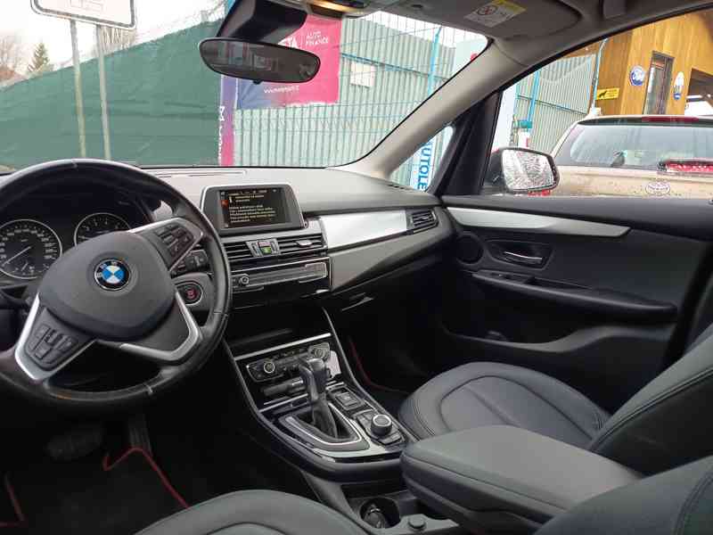 BMW 218i Active Touter ČR 78tkm  - foto 17