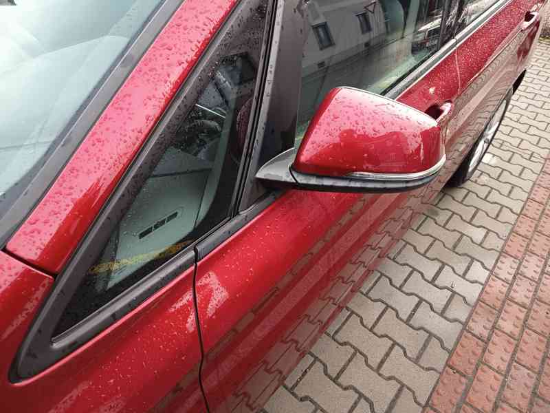 BMW 218i Active Touter ČR 78tkm  - foto 7