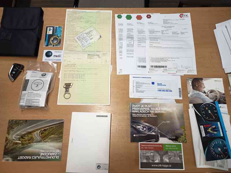 BMW 218i Active Touter ČR 78tkm  - foto 21