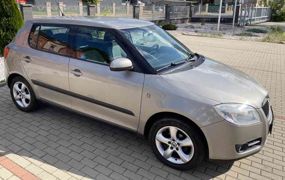 Škoda Fabia 1,2 HTP - foto 2