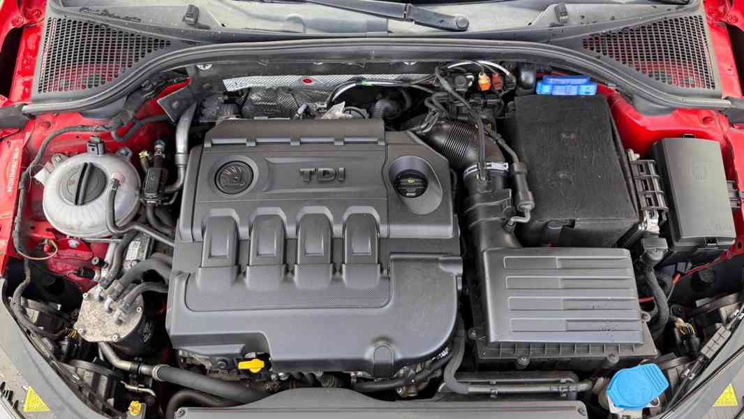 Škoda Octavia SCOUT 2.0 TDI (110 kW), r.v. 2015 - foto 9
