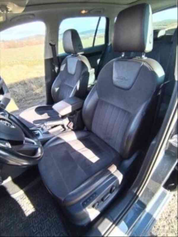 Škoda Octavia 2,0   3 4x4 tdi dsg L&K - foto 6