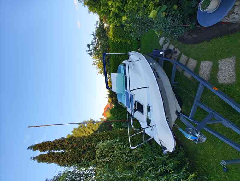 Kajutová loď CRUISER 525 - foto 5