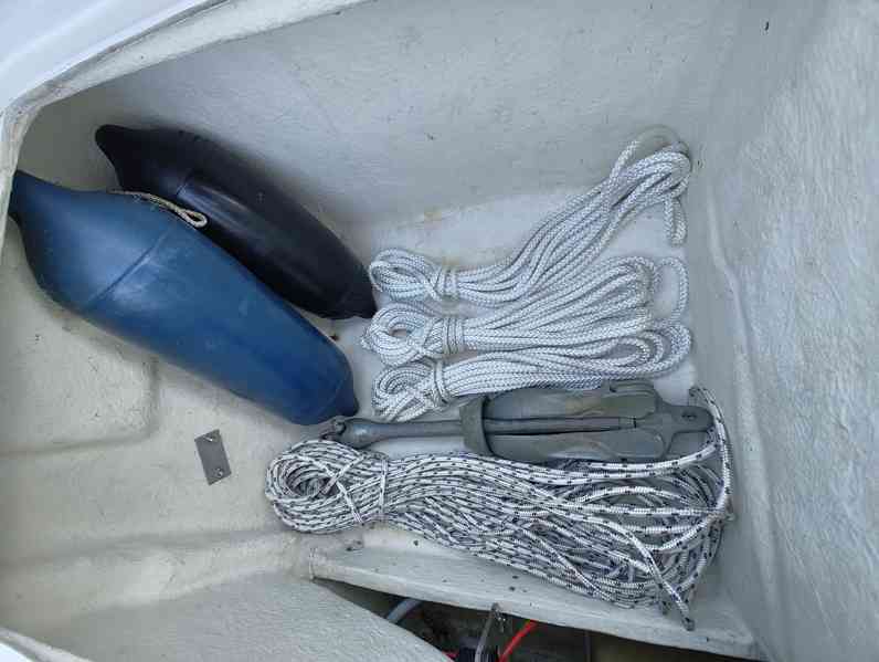 Kajutová loď CRUISER 525 - foto 19