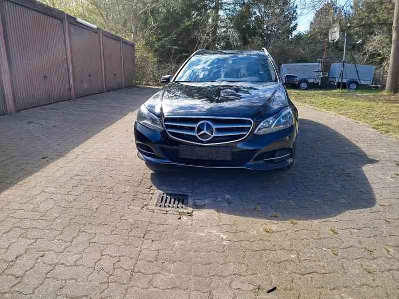 Mercedes Benz E 350 CDI AVANTGARDE 190kw - foto 3