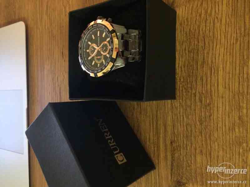 Mohutné černo-zlaté kvalitní pánské hodinky značky Curren - foto 1