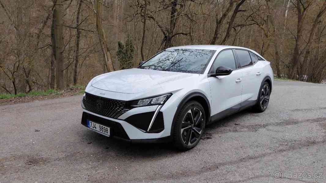 Peugeot 408 1,2   PureTech EAT8, 31 000 km - foto 2