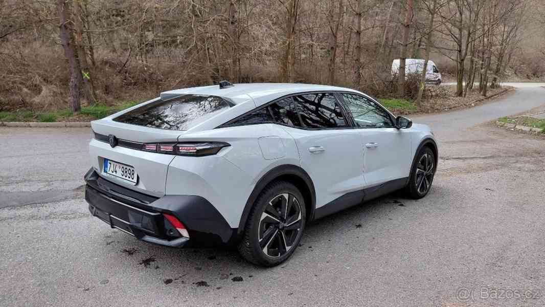 Peugeot 408 1,2   PureTech EAT8, 31 000 km - foto 5