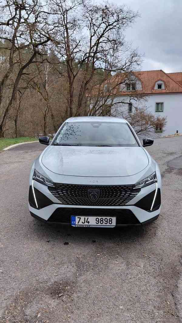Peugeot 408 1,2   PureTech EAT8, 31 000 km - foto 3