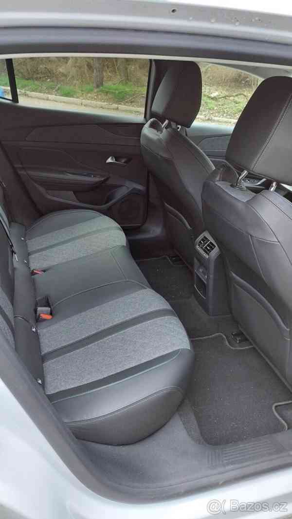Peugeot 408 1,2   PureTech EAT8, 31 000 km - foto 15