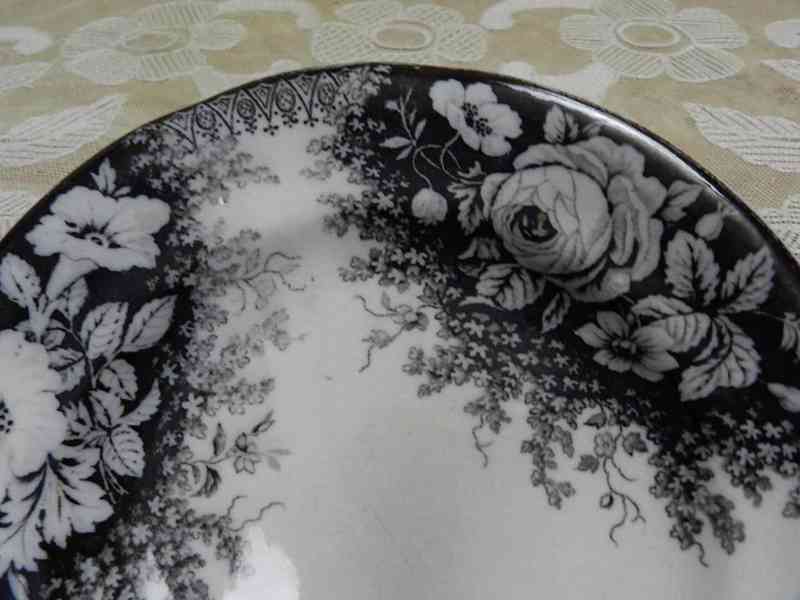 Dekorační hnědý Talíř A. Nowotny Altrohlau Stará role 25cm - foto 2