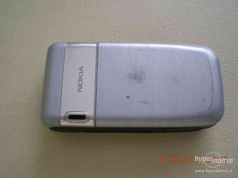 Nokia 6085 z r.2006 - telefony véčkové konstrukce od 150,- - foto 21