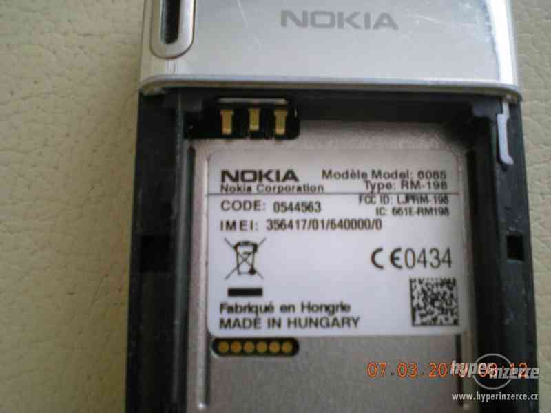 Nokia 6085 z r.2006 - telefony véčkové konstrukce od 150,- - foto 23