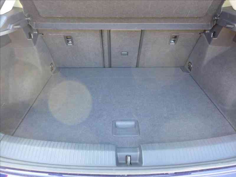 Volkswagen T-Roc 2,0 TDI 110KW 4x4 VIRTUAL LED - foto 15