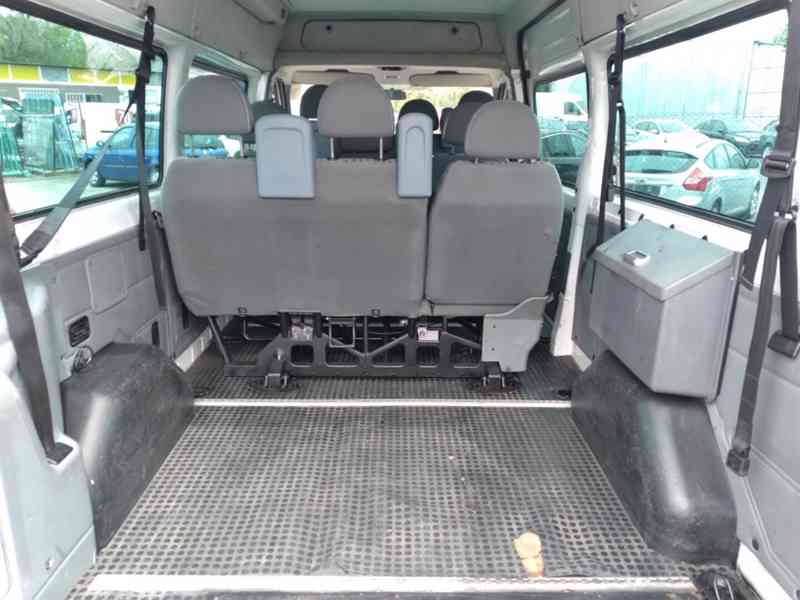 FORD TRANSIT TOURNEO 2.2 TDCI 9 MÍST L3H3 115T 300 - foto 9