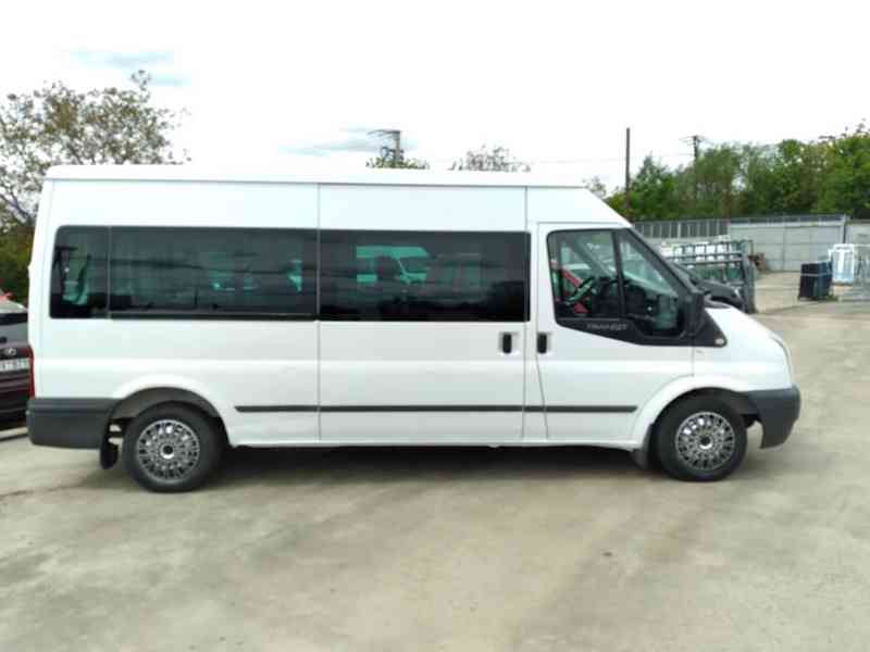 FORD TRANSIT TOURNEO 2.2 TDCI 9 MÍST L3H3 115T 300 - foto 5