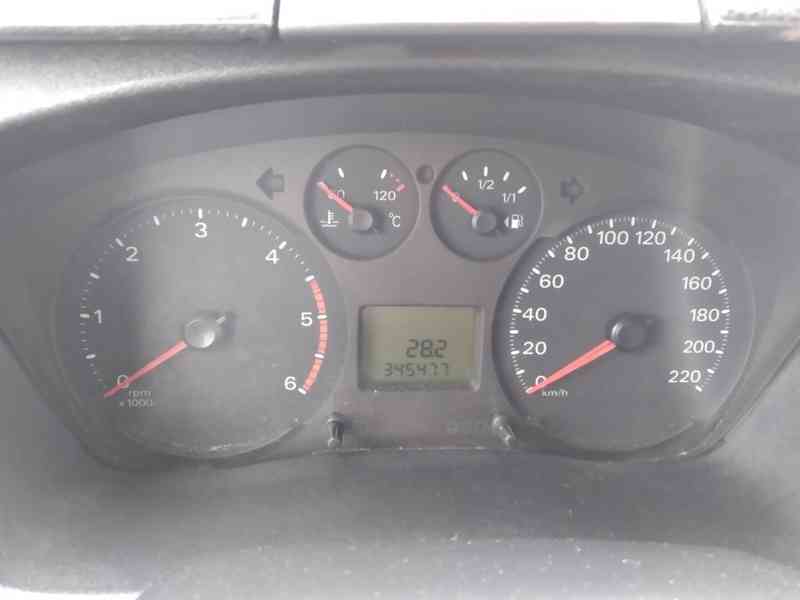 FORD TRANSIT TOURNEO 2.2 TDCI 9 MÍST L3H3 115T 300 - foto 24