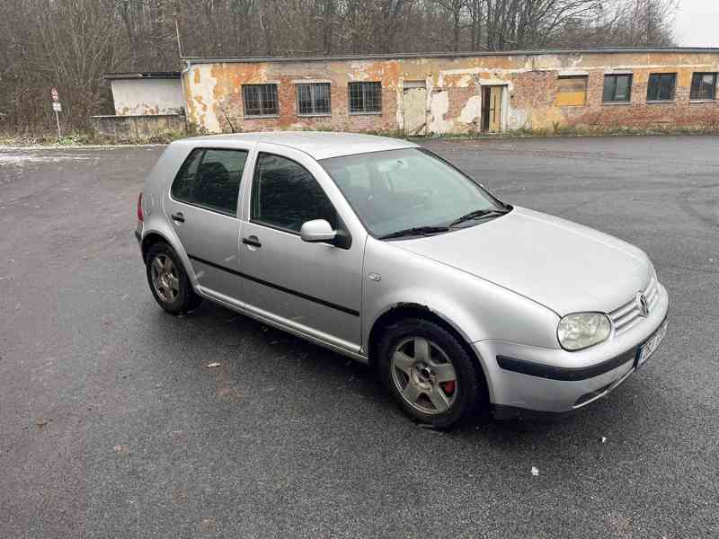 Volkswagen Golf 4 1.9 TDI - foto 2