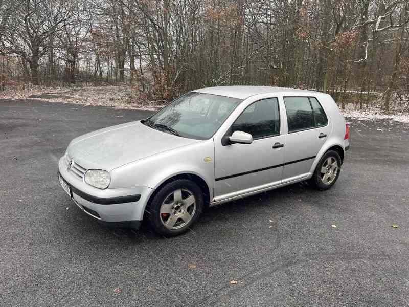 Volkswagen Golf 4 1.9 TDI - foto 10