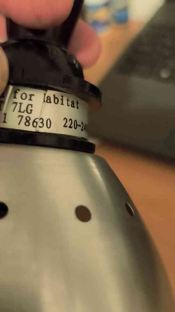 3 různé stolní lampičky - foto 9