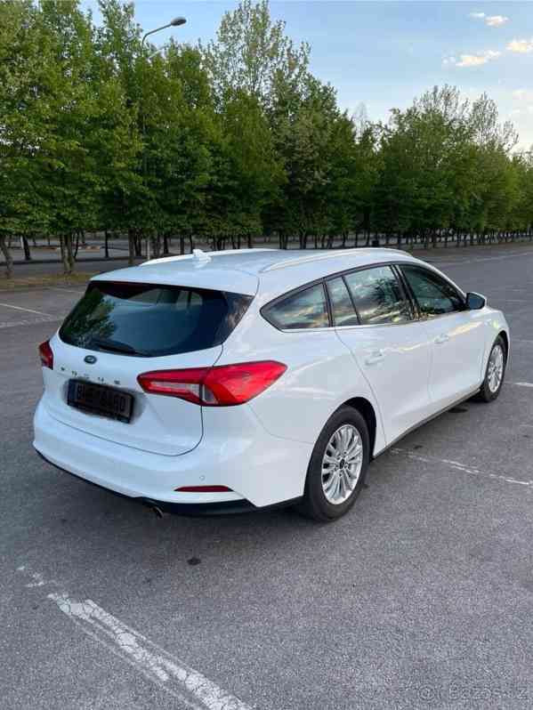 Ford Focus 1,5 110 kw - foto 14