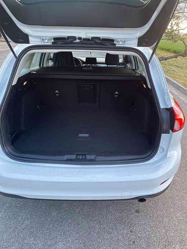 Ford Focus 1,5 110 kw - foto 9