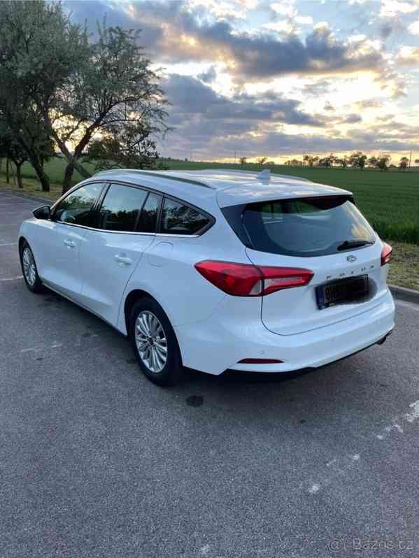 Ford Focus 1,5 110 kw - foto 13