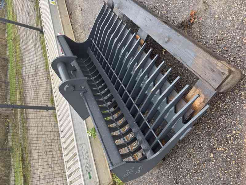 Prostorová lopata, hrábě 120 cm 2,6–3,5 t — Lehnhoff MS03 —  - foto 3