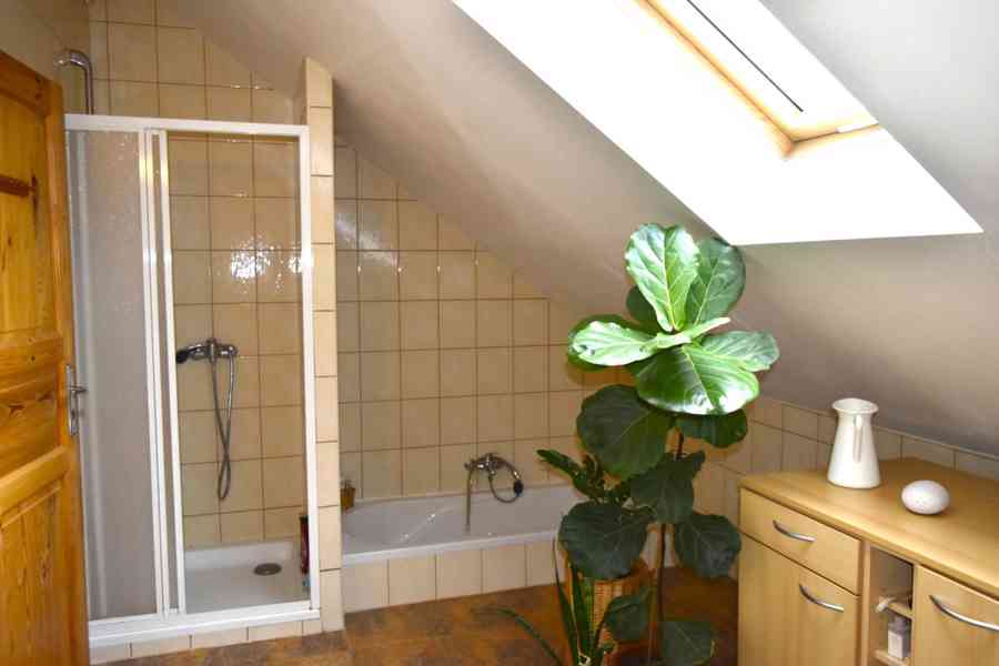 Vernéřovice - prodej domu 7+kk s pozemkem 2731 m2 - foto 19