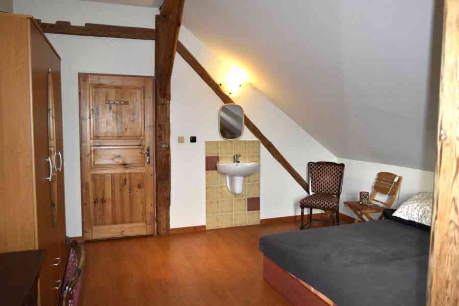 Vernéřovice - prodej domu 7+kk s pozemkem 2731 m2 - foto 18