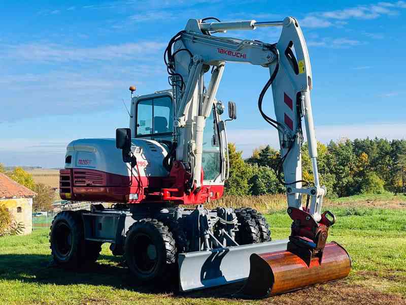 Kolové rypadlo Takeuchi TB295W (Možnost leasingu) - foto 6