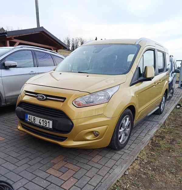 Ford Tourneo Connect 1,0 - foto 11