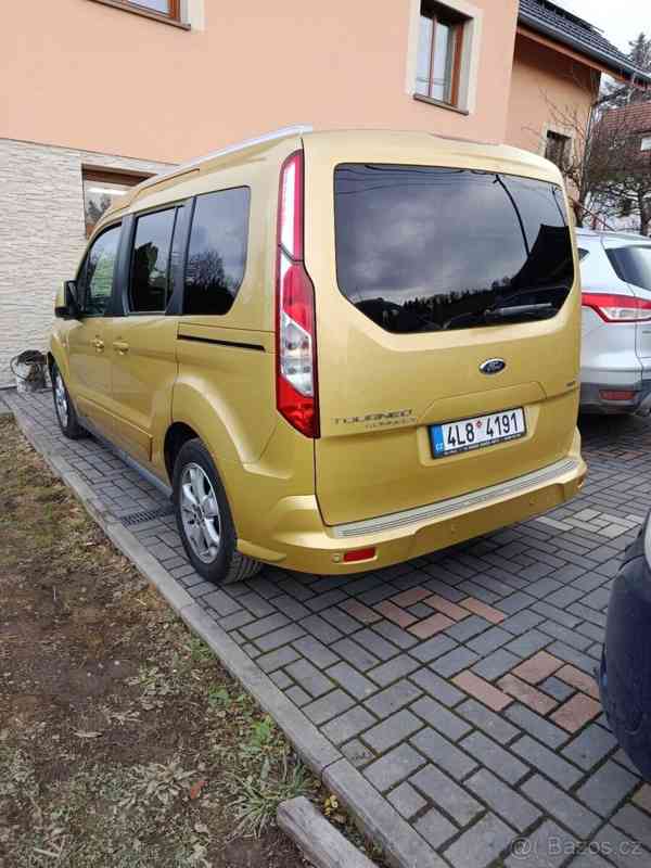 Ford Tourneo Connect 1,0 - foto 8