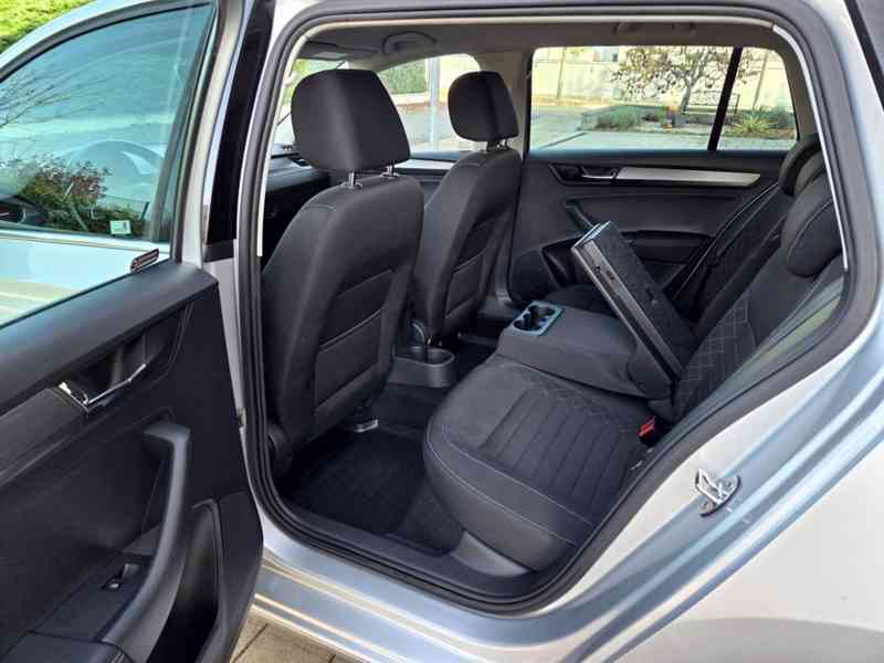 Škoda Rapid Spaceback 1.6 TDI 85 kW Style Plus - foto 13