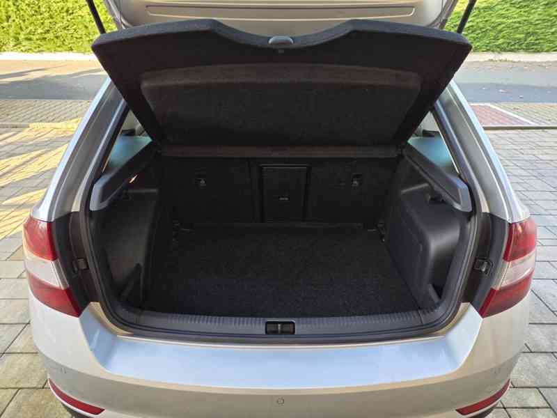 Škoda Rapid Spaceback 1.6 TDI 85 kW Style Plus - foto 14